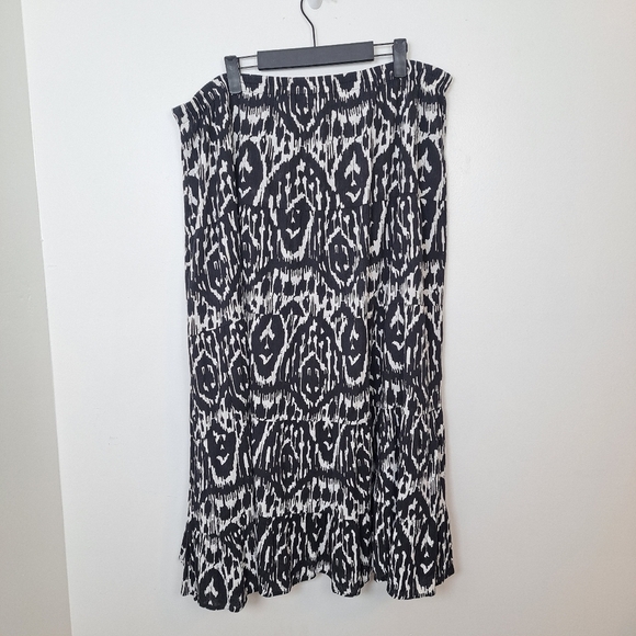 Notations Black White Tiered Boho Whimsygoth Beach Elastic Waist Maxi Skirt Sz L - Picture 3 of 5